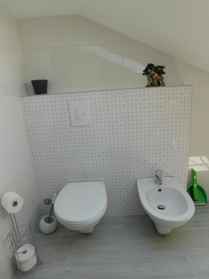 Tina Apartman Prnjavor Buitenkant foto