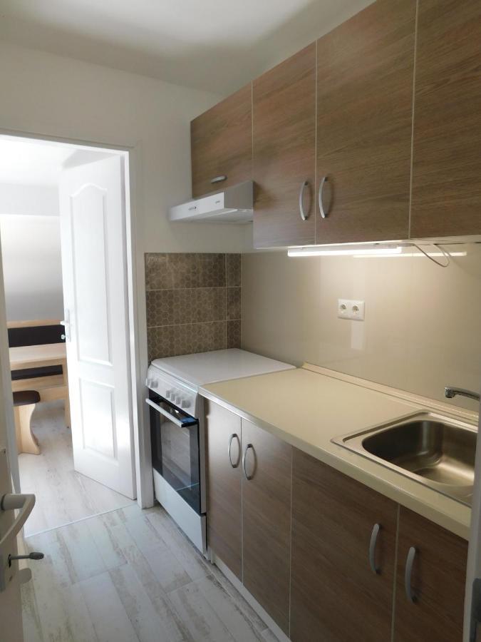 Tina Apartman Prnjavor Buitenkant foto